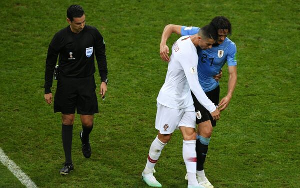 Trận đấu mở màn World Cup giữa Uruguay và Bồ Đào Nha - Sputnik Việt Nam