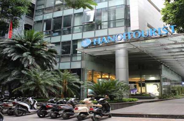 Tòa nhà văn phòng Hanoitourist 18 Lý Thường Kiệt, Hoàn Kiếm, Hà Nội. - Sputnik Việt Nam