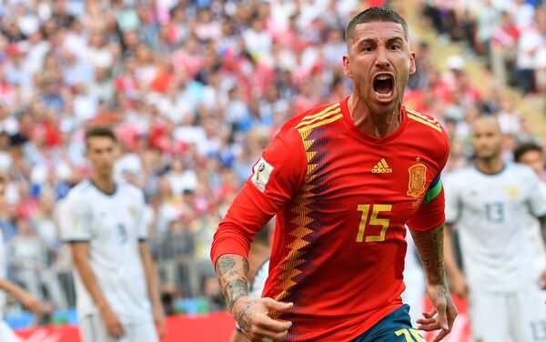 Trận đấu World Cup giữa đội tuyển Tây Ban Nha và Liên Bang Nga - Sputnik Việt Nam