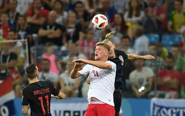 Trận đấu World Cup giữa đội tuyển Croatia và Đan Mạch Trận đấu World Cup giữa đội tuyển Croatia và Đan Mạch - Sputnik Việt Nam