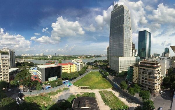 Khu đất 2-4-6 Hai Bà Trưng, quận 1, TP.HCM với 4 mặt tiền đã được Sabeco “bán” rẻ cho ba công ty tư nhân - Sputnik Việt Nam