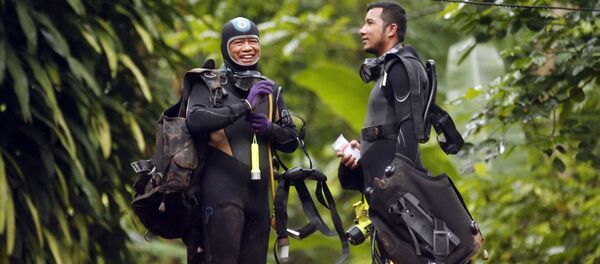 Thái Lan tìm thấy đội bóng thiếu niên mất tích 9 ngày trong hang động - Sputnik Việt Nam