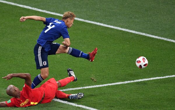 Keisuke Honda trong khi trận đấu World Cup giữa đội tuyển Bỉ và Nhật Bản - Sputnik Việt Nam