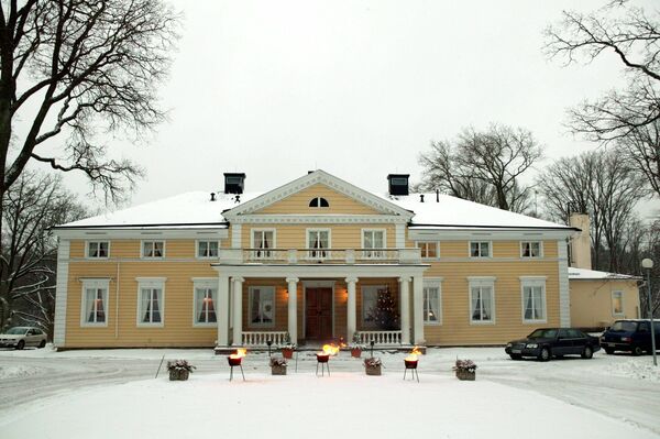 Dinh chính phủ Königstedt (Königstedt) ở ngoại ô thủ đô Phần Lan - Sputnik Việt Nam