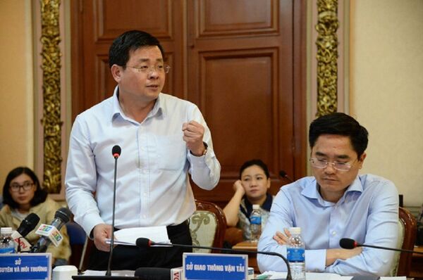 Giám đốc Sở Tài nguyên Môi trường TP.HCM Nguyễn Toàn Thắng tại buổi họp báo - Sputnik Việt Nam