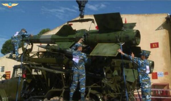 Tên lửa C-125M trong cuộc diễn tập - Sputnik Việt Nam