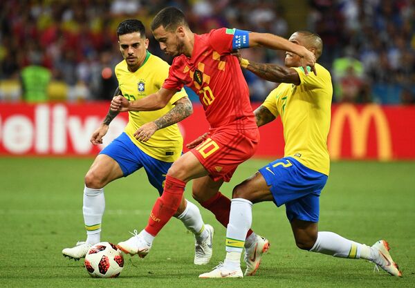 Trận đấu vòng tứ kết giữa đội tuyển Brazil và đội tuyển Bỉ Trận đấu vòng tứ kết giữa đội tuyển Brazil và đội tuyển Bỉ - Sputnik Việt Nam