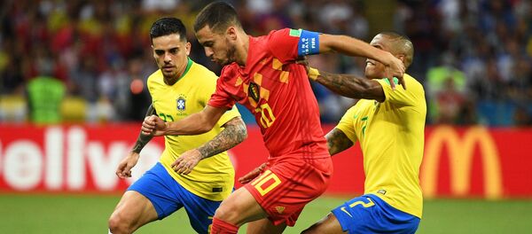 Trận đấu vòng tứ kết giữa đội tuyển Brazil và đội tuyển Bỉ - Sputnik Việt Nam