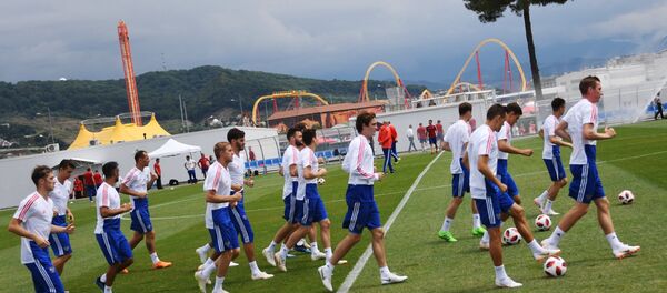 Cuộc tập luyện của đội tuyển Nga Cuộc tập luyện của đội tuyển Nga - Sputnik Việt Nam