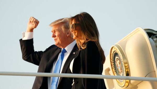 Donald và Melania Trump - Sputnik Việt Nam