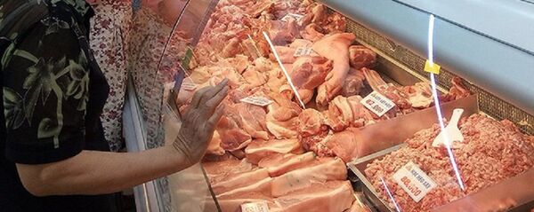 Thịt heo từ Mỹ đang đổ vào thị trường Việt Nam rất nhiều. - Sputnik Việt Nam