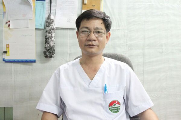 Ông Nguyễn Ngọc Vinh - Trưởng phòng Kế hoạch tổng hợp Bệnh viện đa khoa huyện Ba Vì. Ông Nguyễn Ngọc Vinh - Trưởng phòng Kế hoạch tổng hợp Bệnh viện đa khoa huyện Ba Vì. - Sputnik Việt Nam