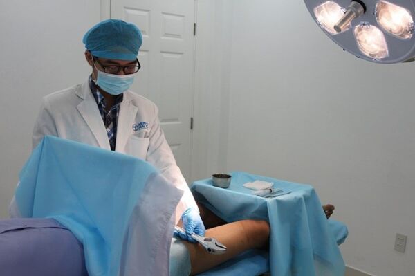 Nam thanh niên nhập viện vì thủ dâm bằng mỏ lết Nam thanh niên nhập viện vì thủ dâm bằng mỏ lết - Sputnik Việt Nam