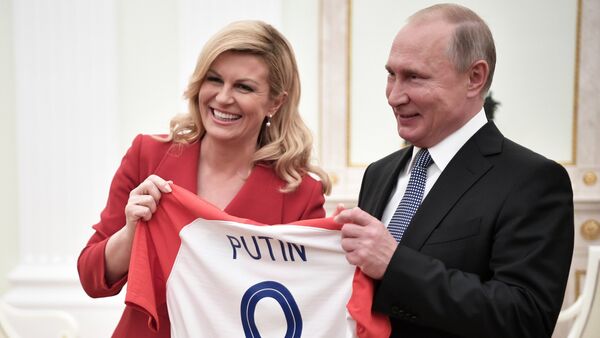 President Vladimir Putin and President of Croatia Kolinda Grabar-Kitarovic during a meeting - Sputnik Việt Nam