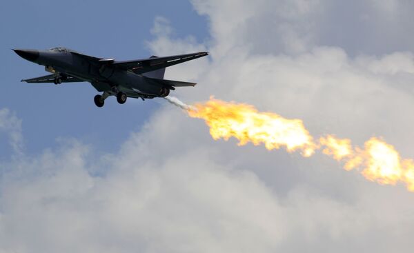 Tại sao Nga sẽ không sớm loại bỏ máy bay ném bom Su-24 - Sputnik Việt Nam