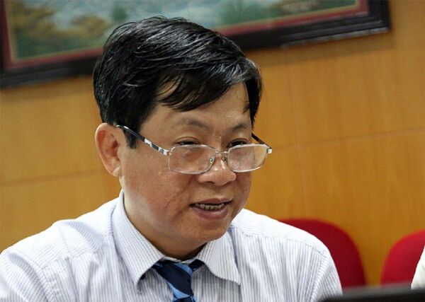 Ông Diệp Bảo Tuấn - phó giám đốc Bệnh viện Ung bướu TP.HCM - Sputnik Việt Nam