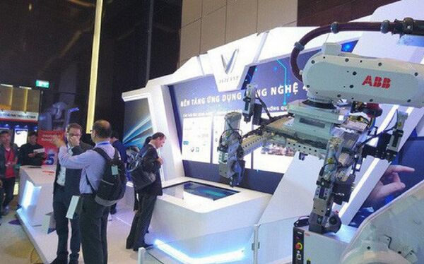 Vinfast sở hữu nhà máy hàn thân xe hiện đại nhất Đông Nam Á theo chuẩn 4.0, có tới 1.200 robot Vinfast sở hữu nhà máy hàn thân xe hiện đại nhất Đông Nam Á theo chuẩn 4.0, có tới 1.200 robot - Sputnik Việt Nam