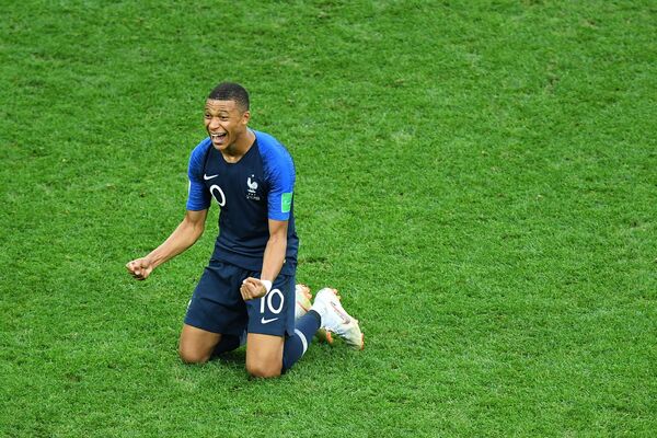 Tiền đạo đội Pháp Kylian Mbappé. - Sputnik Việt Nam