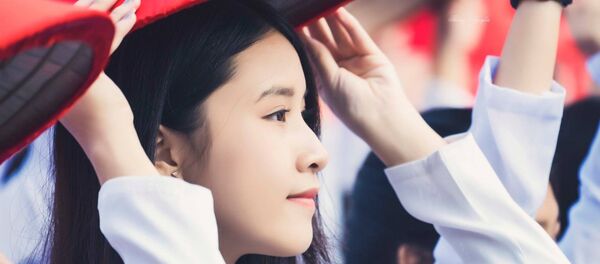 Nữ sinh Việt Nam - Sputnik Việt Nam