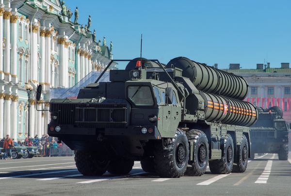 Ông Putin: phát triển hệ thống phòng không là ưu tiên của lực lượng không quân vũ trụ Nga Ông Putin: phát triển hệ thống phòng không là ưu tiên của lực lượng không quân vũ trụ Nga - Sputnik Việt Nam