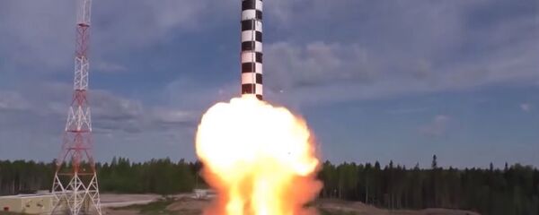 Tổ hợp tên lửa “Sarmat” Tổ hợp tên lửa “Sarmat” - Sputnik Việt Nam