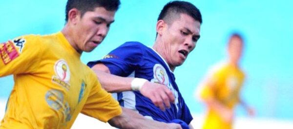 Từ Hữu Phước (áo xanh) khi còn thi đấu. - Sputnik Việt Nam