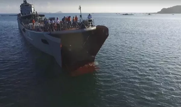 Đáng gờm hỏa lực tàu đổ bộ Project 771 của Việt Nam (Ảnh, video) Đáng gờm hỏa lực tàu đổ bộ Project 771 của Việt Nam (Ảnh, video) - Sputnik Việt Nam