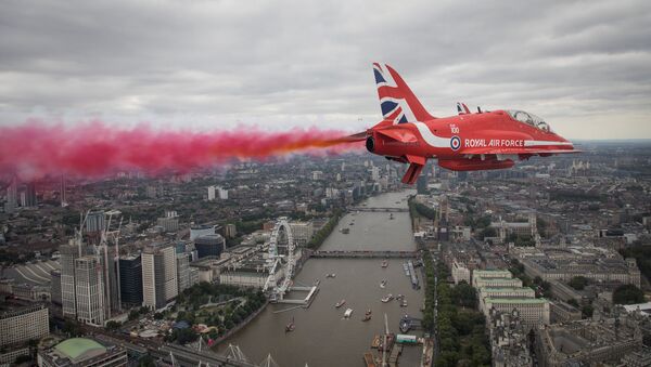 Red Arrows Royal - Sputnik Việt Nam