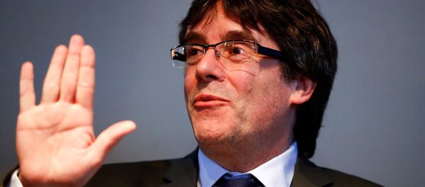 Cựu lãnh đạo chính quyền Catalonia Carles Puigdemont - Sputnik Việt Nam