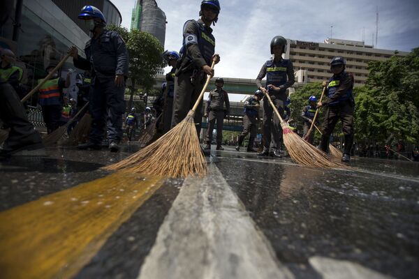 Nhân viên cảnh sát tại hiện trường ở Bangkok - Sputnik Việt Nam