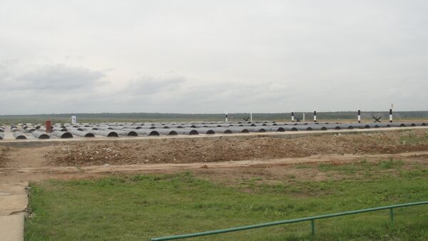 Lược là một trong những chướng ngại vật trên đường đua Tank Biathlon - Sputnik Việt Nam