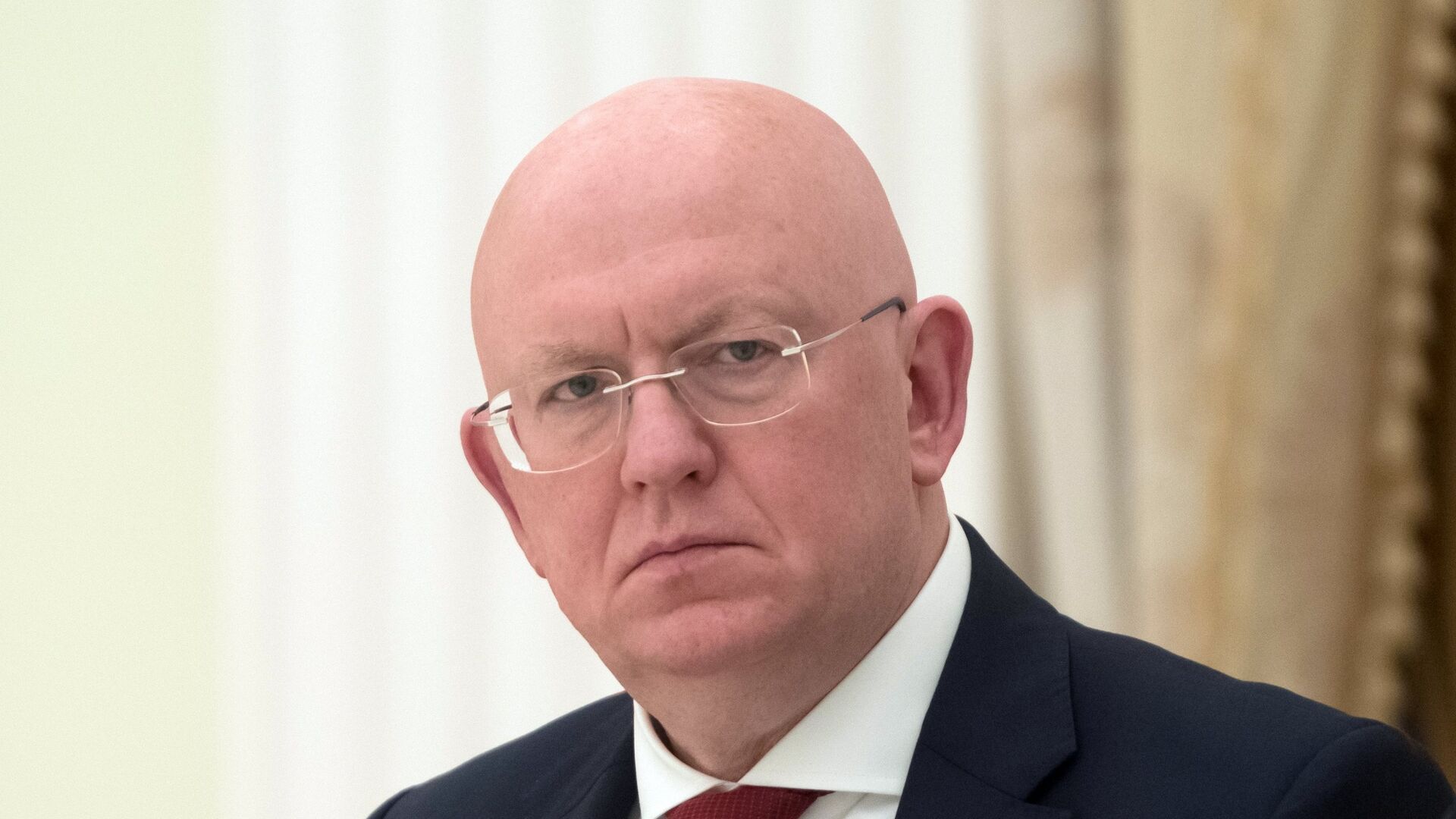 Đại diện thường trực của Liên bang Nga tại Liên Hợp Quốc Vasily Nebenzya Đại diện thường trực của Liên bang Nga tại Liên Hợp Quốc Vasily Nebenzya - Sputnik Việt Nam, 1920, 14.04.2026