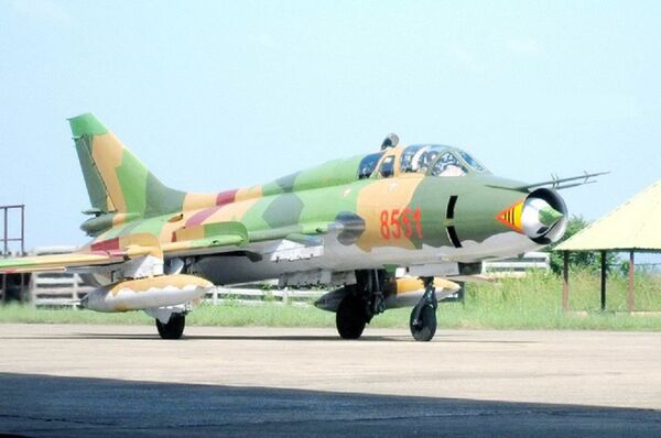 Cường kích Su-22UM3K của Việt Nam ở góc nhìn chính diện - Sputnik Việt Nam