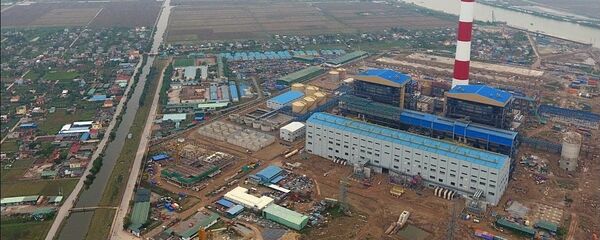 Nhà máy nhiệt điện Thái Bình 2 nhìn từ flycam Nhà máy nhiệt điện Thái Bình 2 nhìn từ flycam - Sputnik Việt Nam