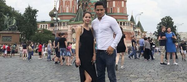 Đến World Cup ở Nga, fan Mexico gặp người vợ tương lai - Sputnik Việt Nam