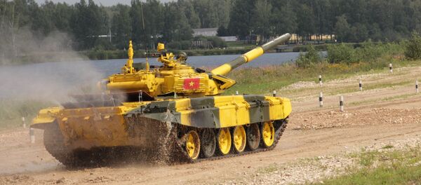 Đội lính tăng Việt Nam trên đường đua Tank Biathlon - Sputnik Việt Nam