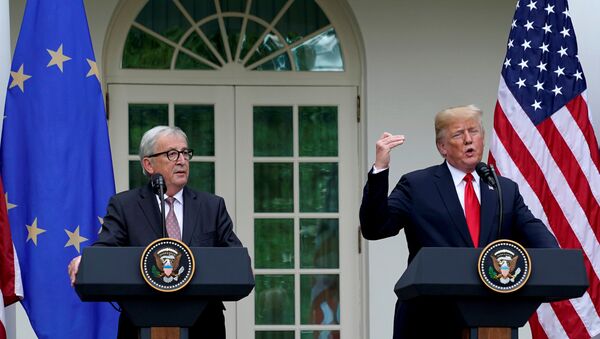 Donald Trump và Jean-Claude Juncker - Sputnik Việt Nam