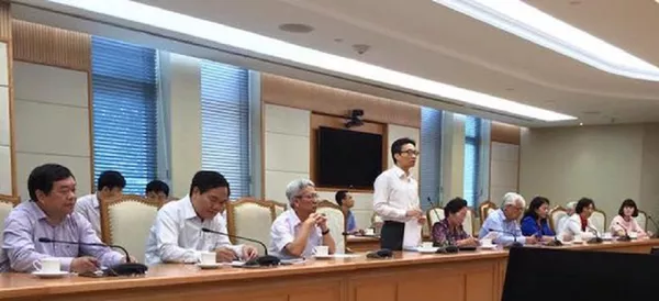 Phó Thủ tướng Vũ Đức Đam đề nghị mọi chuyên gia thẳng thắn, cởi mở cho ý kiến.