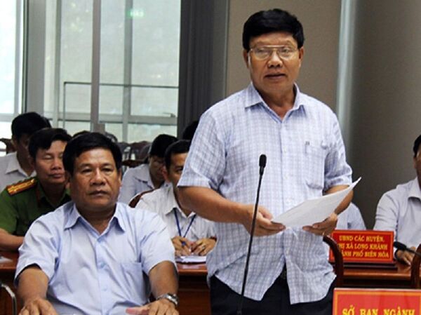 Đại diện Sở NN&PTNT tỉnh Đồng Nai trả lời báo chí.  - Sputnik Việt Nam