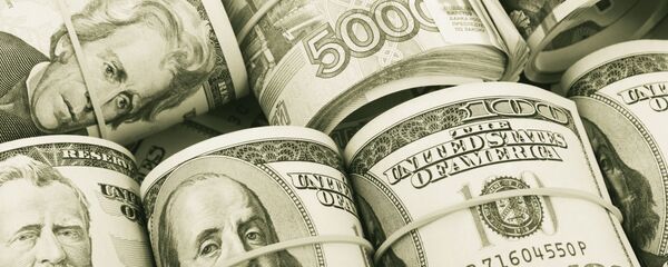 Tiền rúp và tiền đô la Tiền rúp và tiền đô la - Sputnik Việt Nam