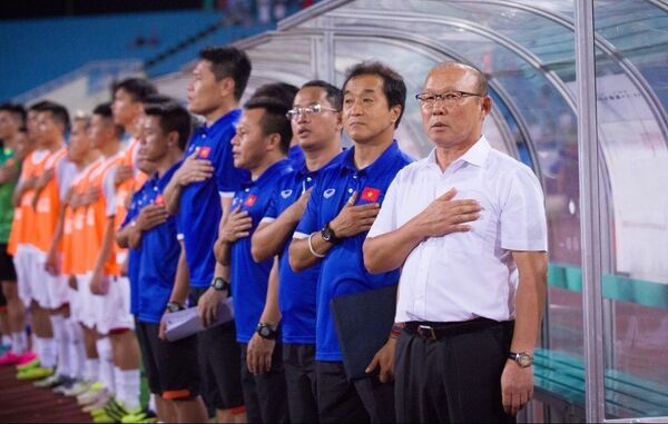 Huấn luyện viên trưởng đội tuyển Việt Nam, Ông Park Hang -Seo. - Sputnik Việt Nam