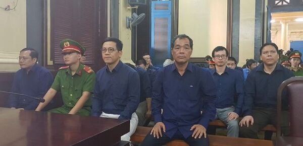 Các bị cáo trong buổi HĐXX tuyên án - Sputnik Việt Nam