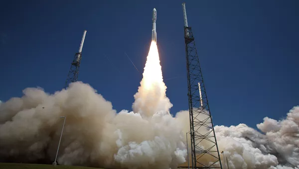 Tên lửa Atlas-V United Launch Alliance với vệ tinh NASA InSight