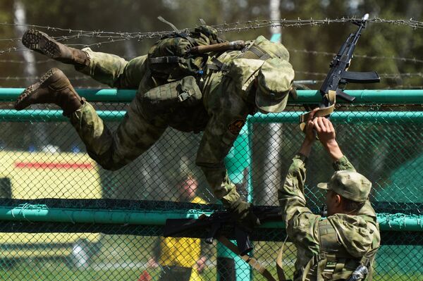 Quân nhân Nga trong khi cuộc hội thao quân sự quốc tế 2018 (ArMY-2018) ở tỉnh Novosibirsk  - Sputnik Việt Nam