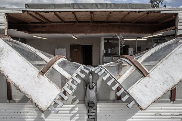 Kiến trúc sư Anh xây dựng ngôi nhà có khóa phéc-mơ-tuya Kiến trúc sư Anh xây dựng ngôi nhà có khóa phéc-mơ-tuya - Sputnik Việt Nam