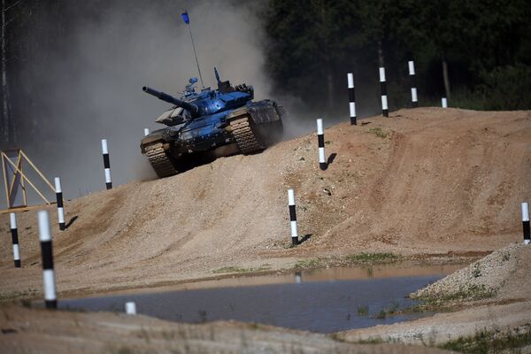 Xe tăng quân đội Nga tại các cuộc thi quốc tế Tank Biathlon-2018 - Sputnik Việt Nam