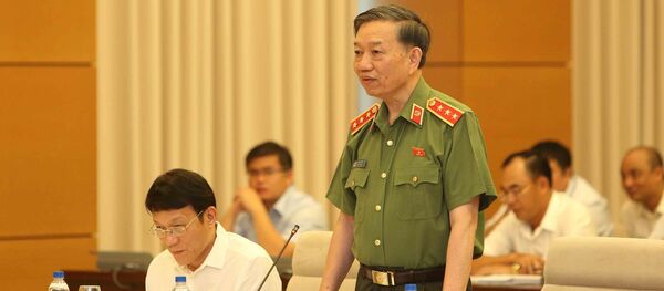 Bộ Trưởng Bộ Công an Tô Lâm trả lời chất vấn của các đại biểu Quốc hội. - Sputnik Việt Nam