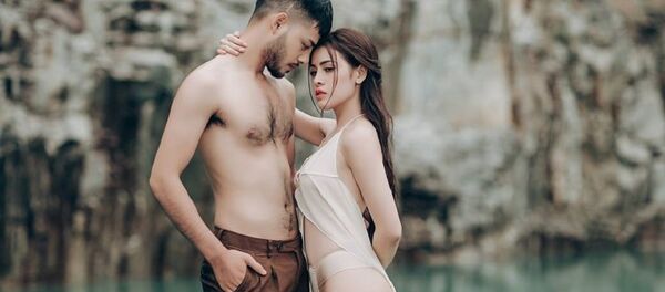 Thư Dung trong bộ ảnh Tuyệt tình cốc Thư Dung trong bộ ảnh Tuyệt tình cốc - Sputnik Việt Nam