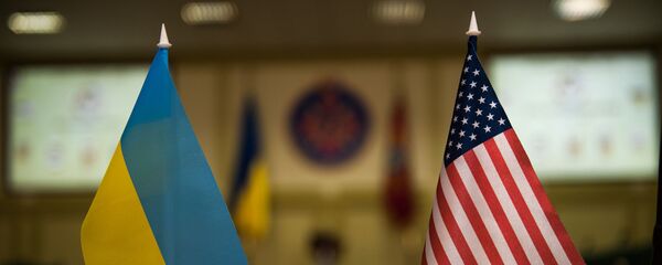 Флаги Украины и США - Sputnik Việt Nam