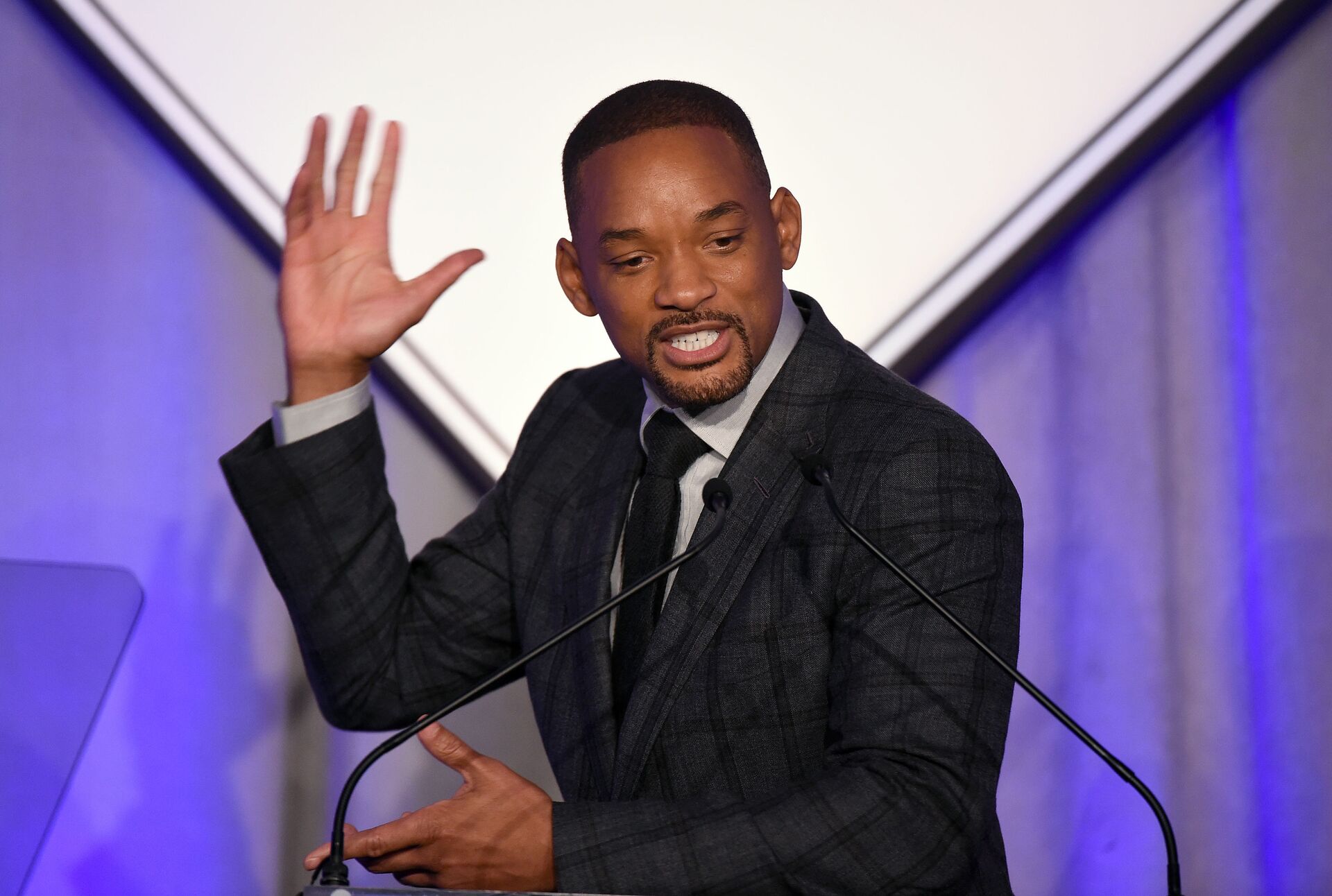 Will Smith - Sputnik Việt Nam, 1920, 23.12.2024